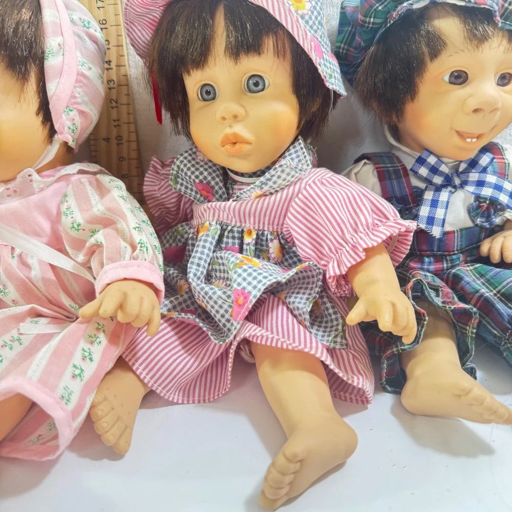 Vintage Gi-Go Palm Pals Bean Bag Baby‎ Dolls Lot of 8 Various Expressions 8 Inch